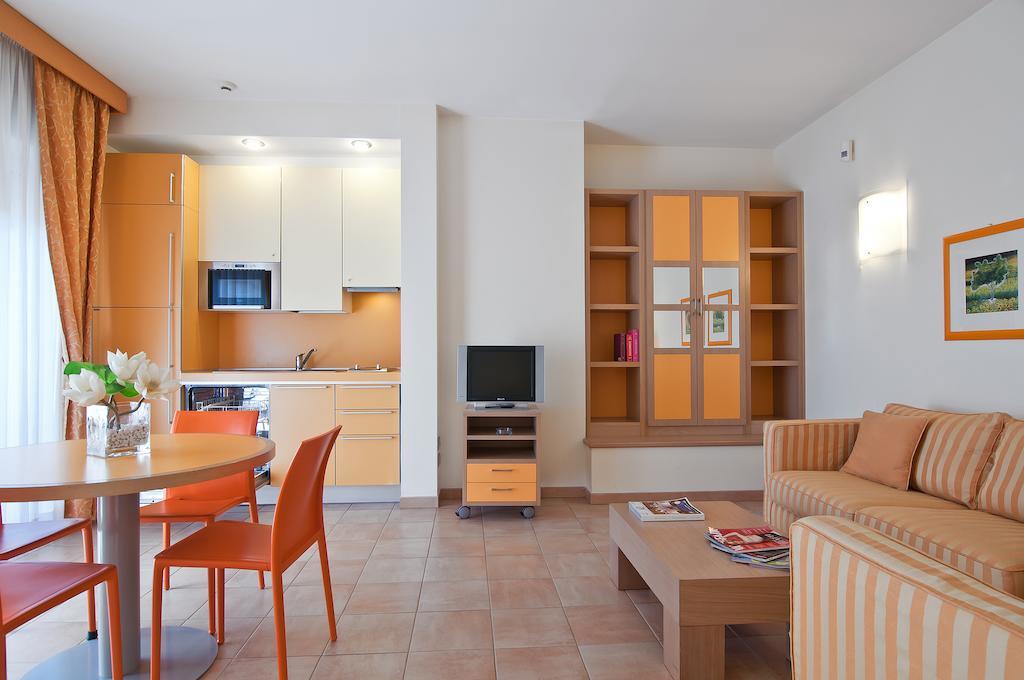 Residence I Triangoli Casal Palocco Oda fotoğraf