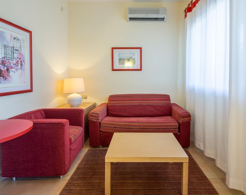 Residence I Triangoli Casal Palocco Oda fotoğraf