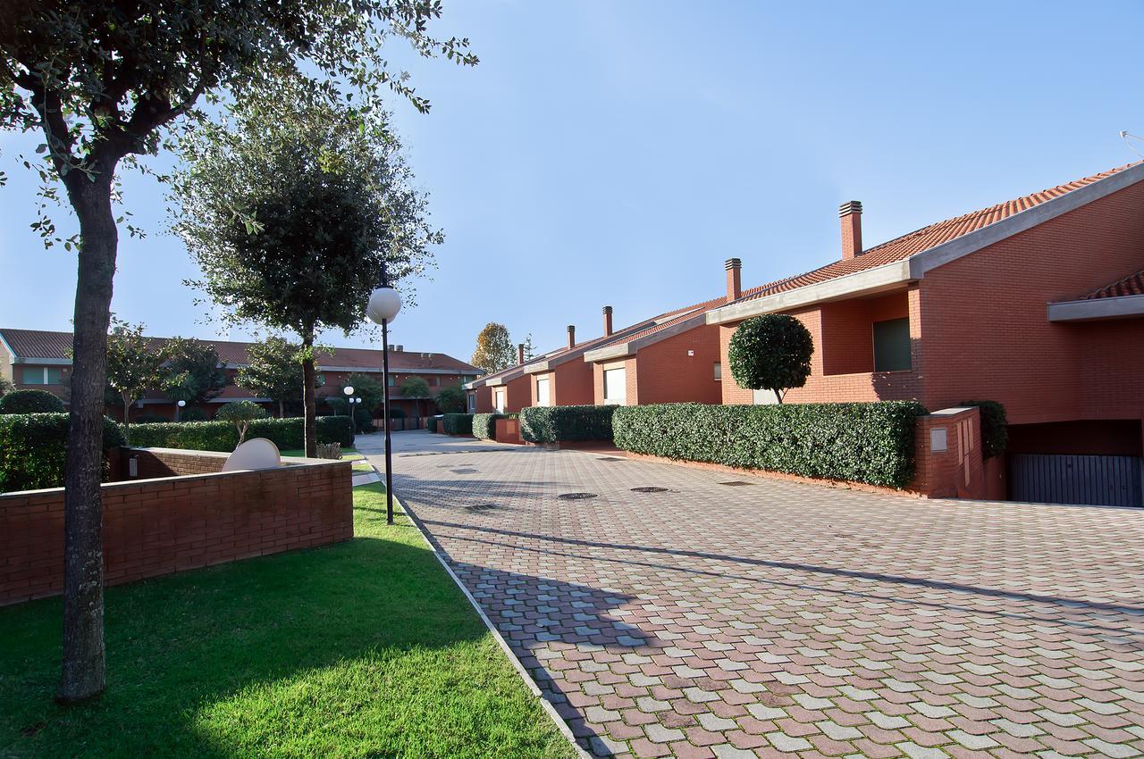 Residence I Triangoli Casal Palocco Dış mekan fotoğraf